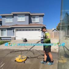 Residential-Concrete-Cleaning-in-Riverbank-CA 0